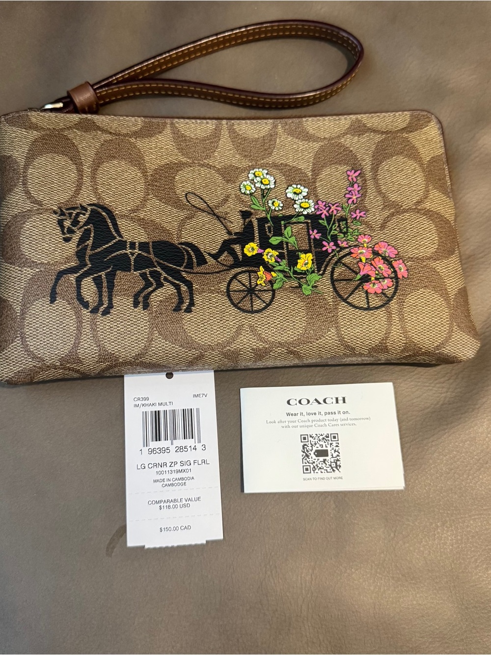 Coach Khaki Signature Floral Horse & Carriage Zip Wristlet